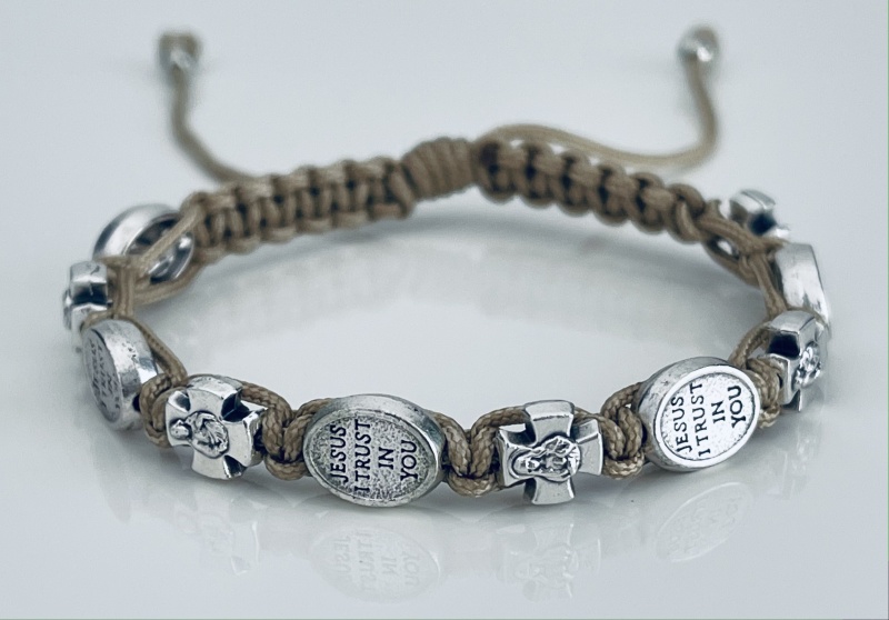 jesus_trust_cross_bracelet_tan_thread_-_jtcb5