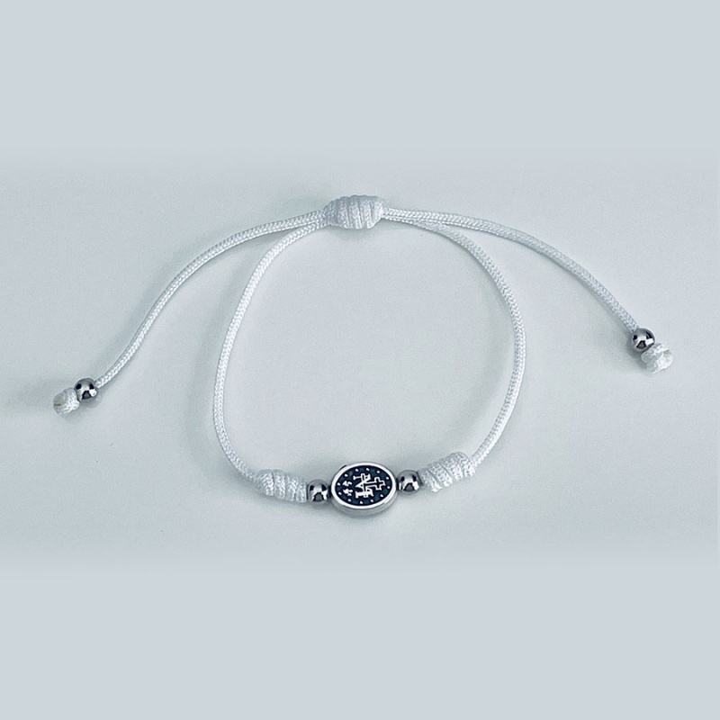 miraculous_silver_bracelet_on_one_string_white_thread-msob7-x