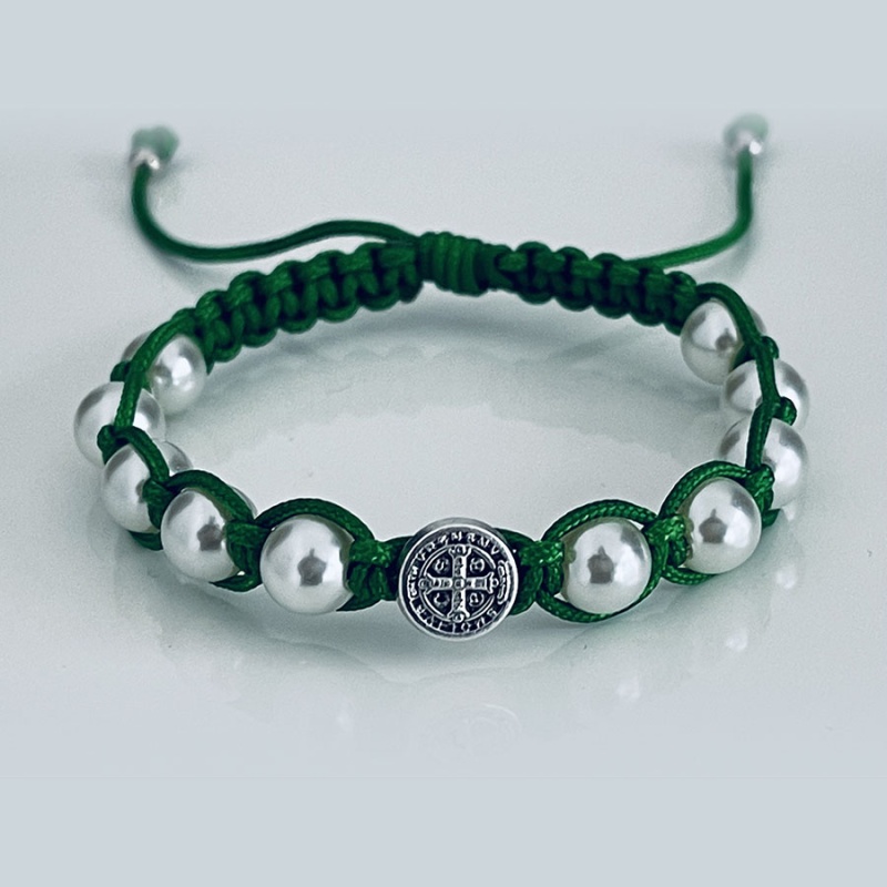 pearl_st_benedict_bracelet_green_thread-psbb12-x
