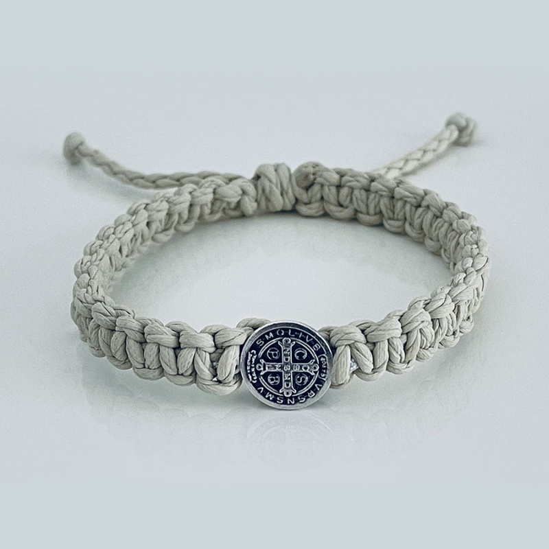 st_benedict_medal_on_paracord_rope_tan_color-_sbp5-x