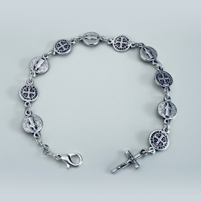 silver_st_benedict_bracelet_on_wire-sbbw-x