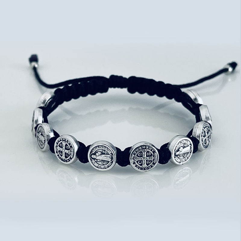 st_benedict_silver_bracelet_black_thread-sbsb1-x