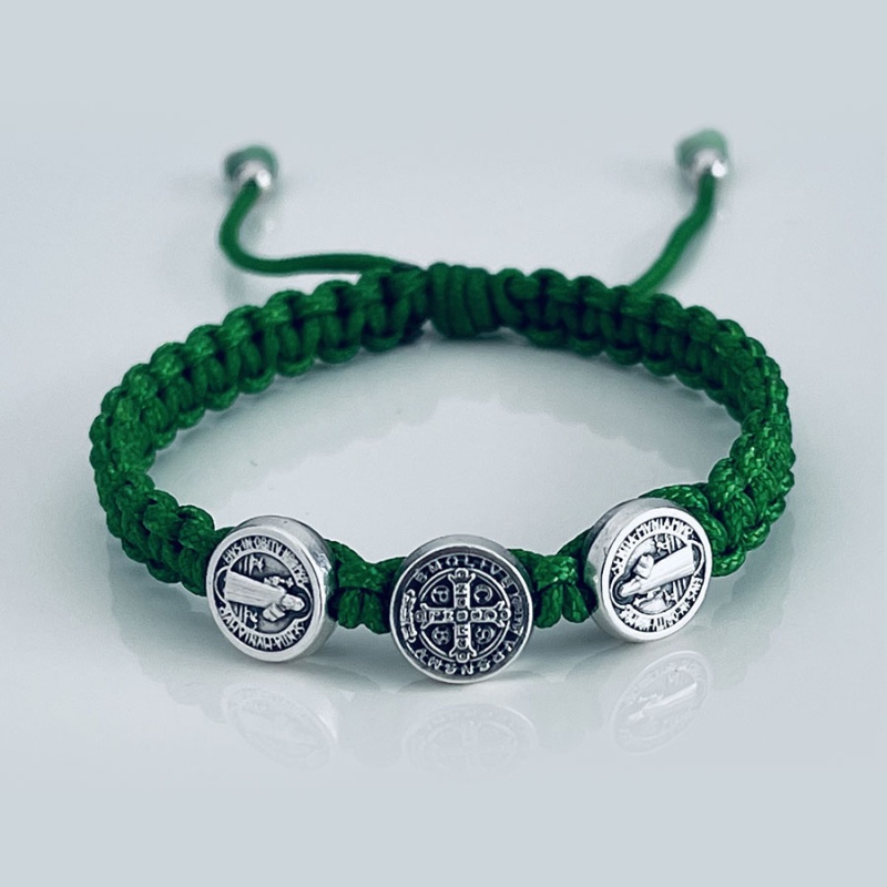 st_benedict_silver_olive_green_thread_kids-sbsk13-x