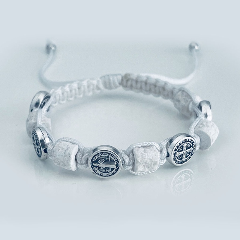 stone_st_benedict_silver_bracelet_white_thread-ssbsb7-x